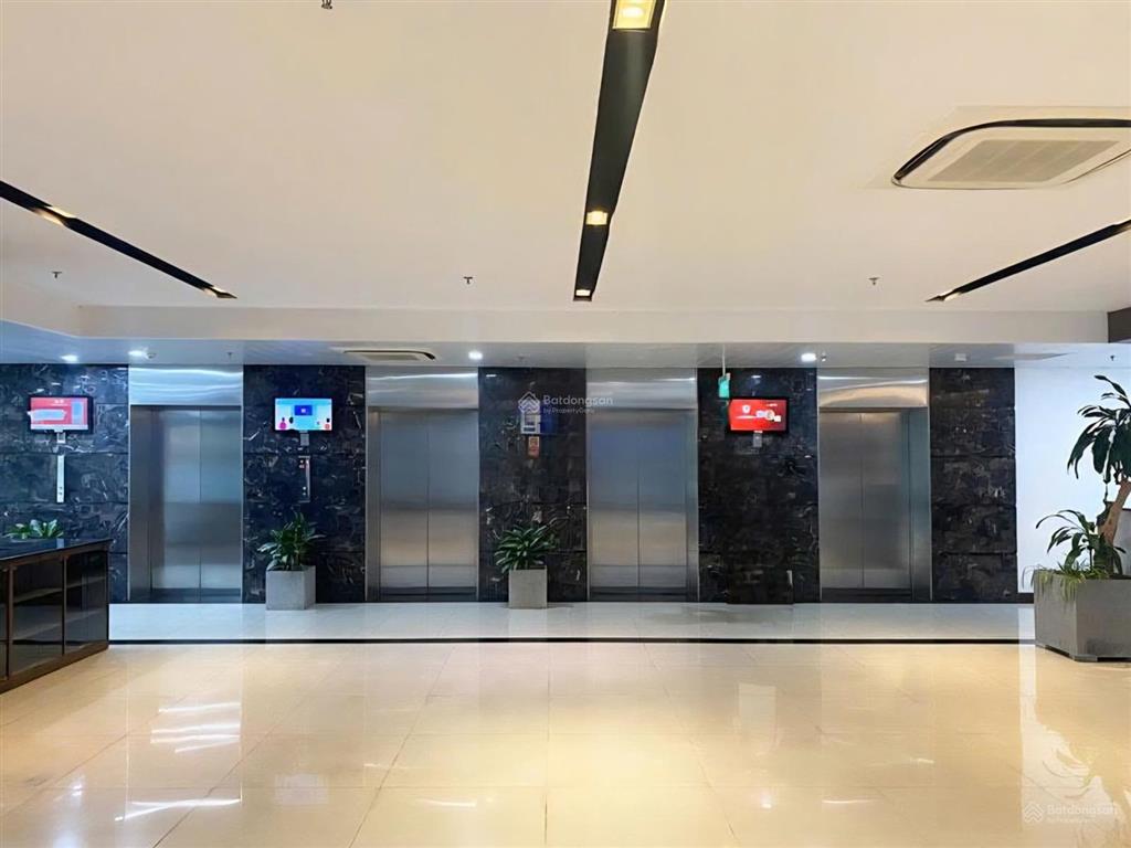 Cho thuê 500m2 sàn vp chuyên nghiệp mặt phố nguyễn phong sắc, có thể bàn giao ngay