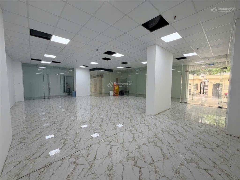Cho thuê 350m2 sàn vp tòa yên hòa sunshine, thích hợp nhiều loại mô hình, sẵn bàn giao