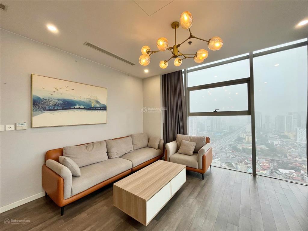Cho thuê căn hộ cao cấp flc 265 cầu giấy 3pn full đồ, ban công đông nam