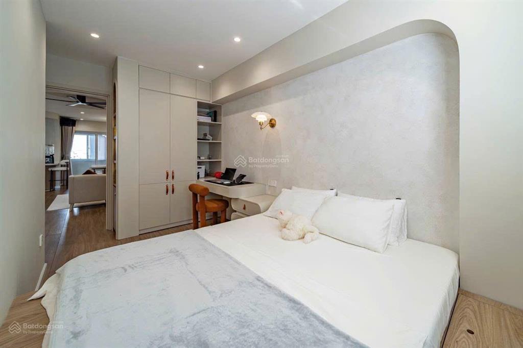Cho thuê ch 3pn, 2wc, 86m2 tại orchard park view, 18 triệu vnd  0868 823 ***