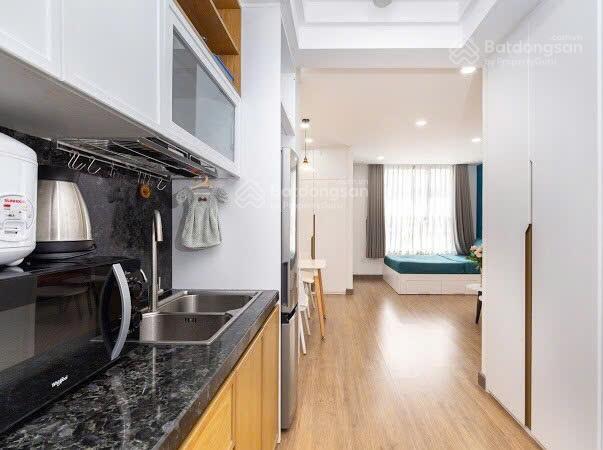 Chính chủ cần bán căn hộ studio 36m2 tại garden gate giá 3ty bao hết view công viên thoáng mát