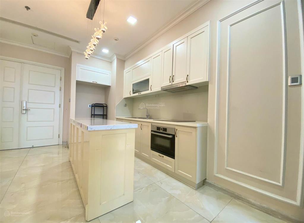Cho thuê ch 1pn, 1wc, 50m2 tại screc tower  quận 3, 12 triệu, full nội thất cao cấp.