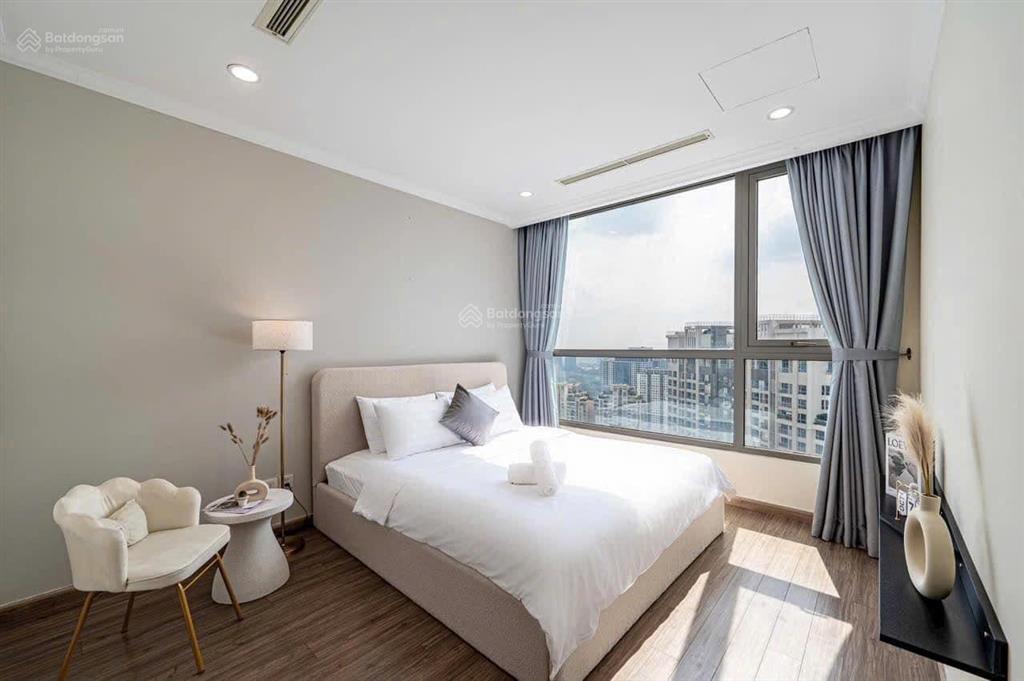 Cho thuê cc grand riverside, 17 triệu, 80m2, 2pn, 2wc, nhiều tiện ích đẹp tại quận 4.