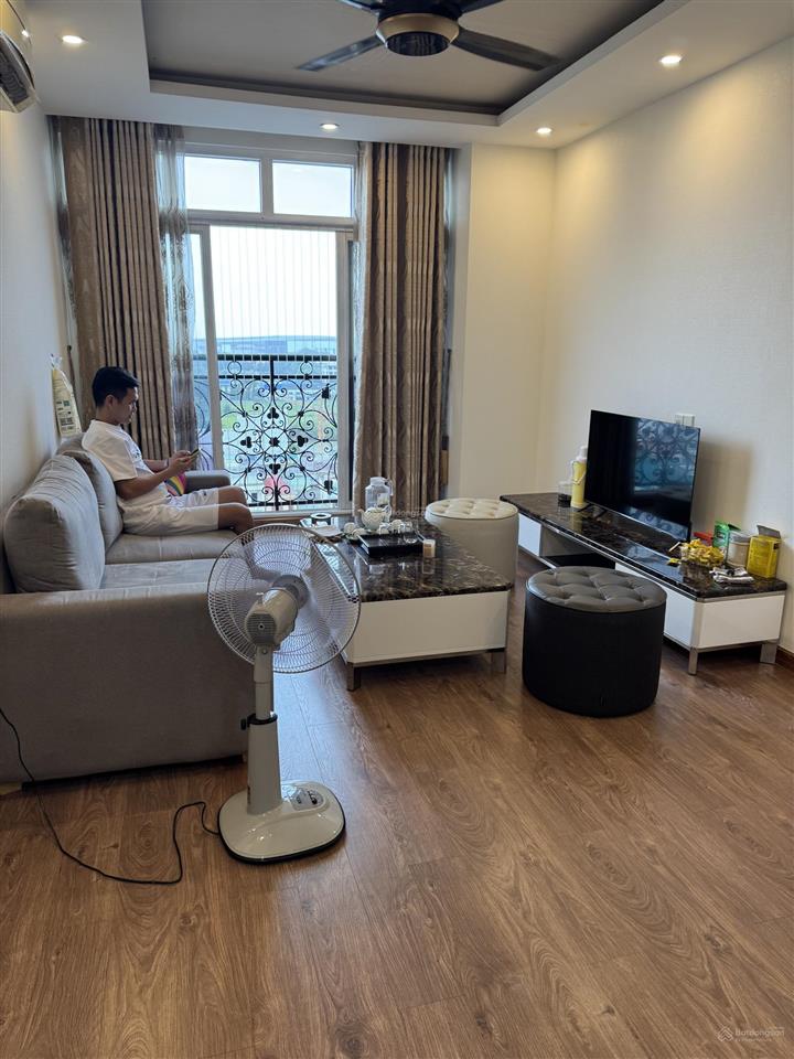 Cho thuê giá siêu tốt chỉ 15 triệu 105m2 3 phòng ngủ tại cộng hòa plaza  tân bình