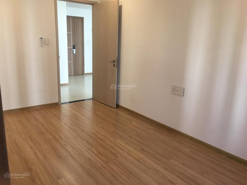 Căn hộ 1 phòng ngủ, nội thất cơ bản, giá thuê 13 triệu / tháng trống sẵn xem nhà ngay