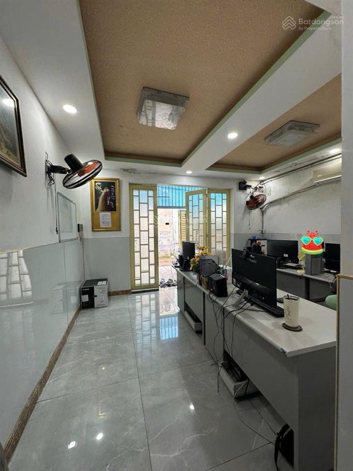 Nhà 2 tầng80m2đường 5m sát mặt tiềnvườn lài5.tỷ