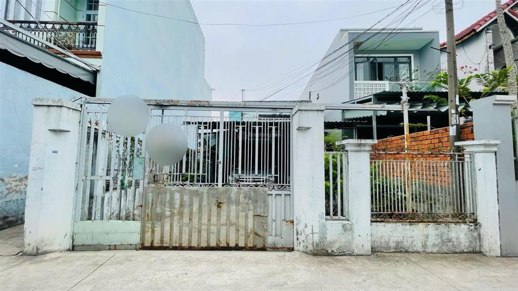 Bán nhà tặng dãy trọ 10 phòng  8.5x35m  ôtô ngủ nhà  cách quang trung 100m  12. x tỷ
