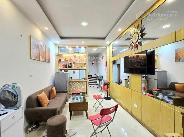 Ngõ 42 trương công giai, cầu giấy, 33m² x 5 tầng, giá hơn 10 tỷ, trung tâm cầu giấy, đủ đồ, ở ngay