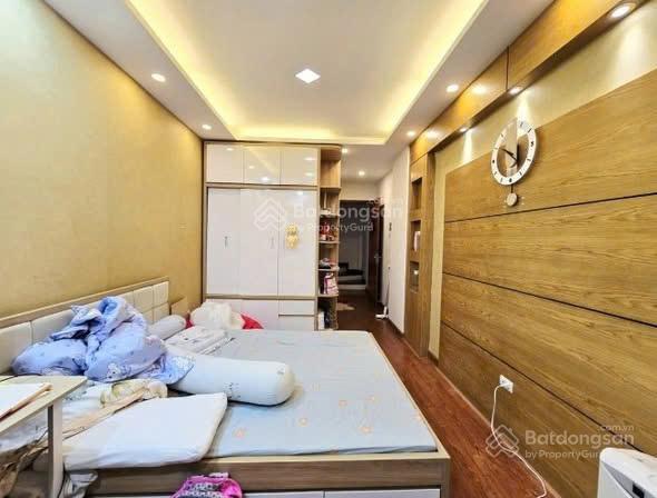 Ngõ 42 trương công giai, cầu giấy, 33m² x 5 tầng, giá hơn 10 tỷ, trung tâm cầu giấy, đủ đồ, ở ngay