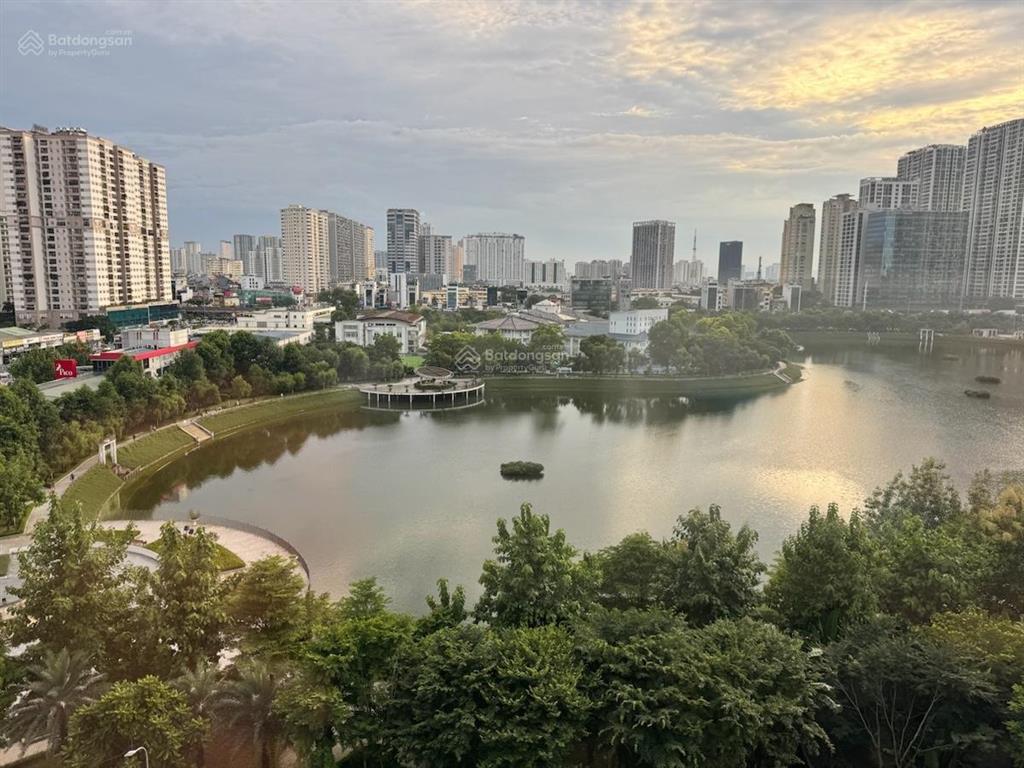 Tòa n2c, trung hòa nhân chính, gần hoàng minh giám, lê văn lương, hoàng đạo thúy, trần duy hưng.