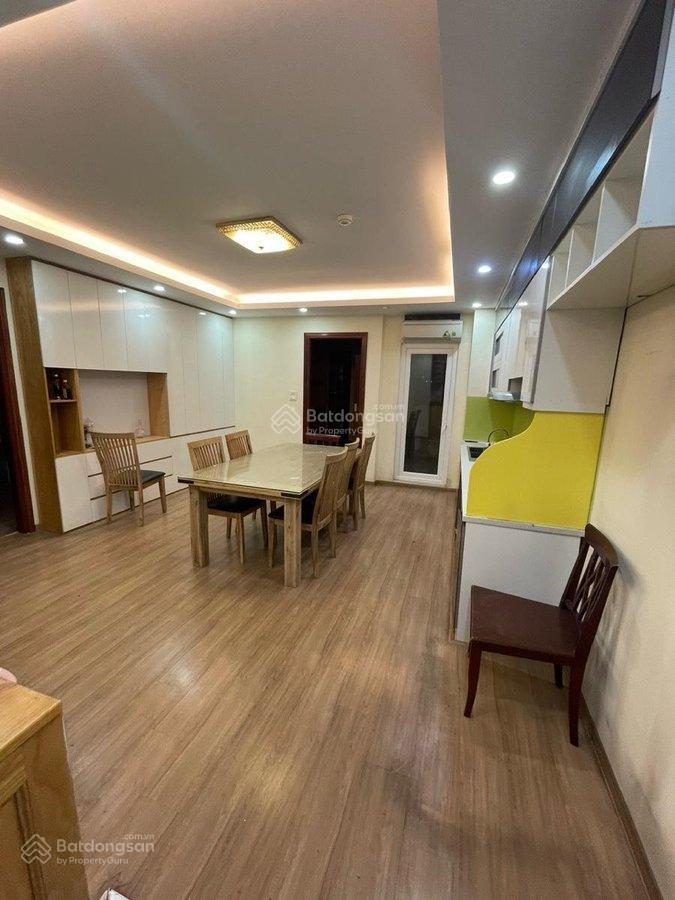 Căn hộ lô góc tòa ct2c  tầng đẹp  3pn  2wc  ban công  nhà đẹp ở luôn  view tuyệt đẹp