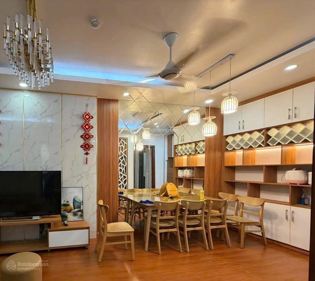 Lô góc nhiều cửa sổ 2pn full nội thất 43 phạm văn đồng, gần học viện đại học ciputra, starlake