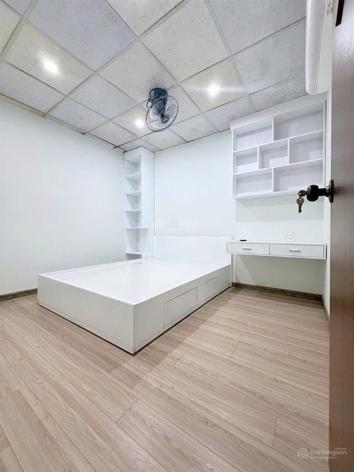 Cho thuê nhà mặt tiền khu phố hàn gần dương đình nghệ, cách biển mỹ khê 500m