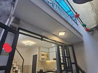 Cần bán nhà "mini" đủ công năng  ngay trung tâm gần chợ gần trường học. phú thọ hoà tân phú