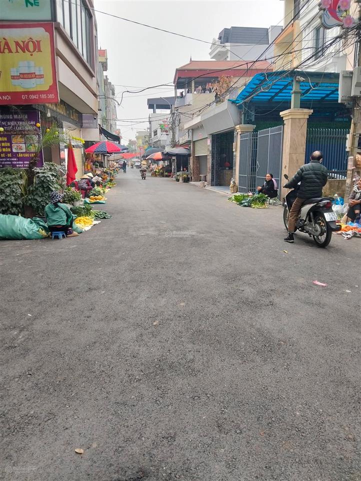 Hàng ngủ đông tiên dương ,đông anh ( phúc thịnh mới ) chỉ hơn 3 tỷ
ngõ thông ,ô tô vào nhà