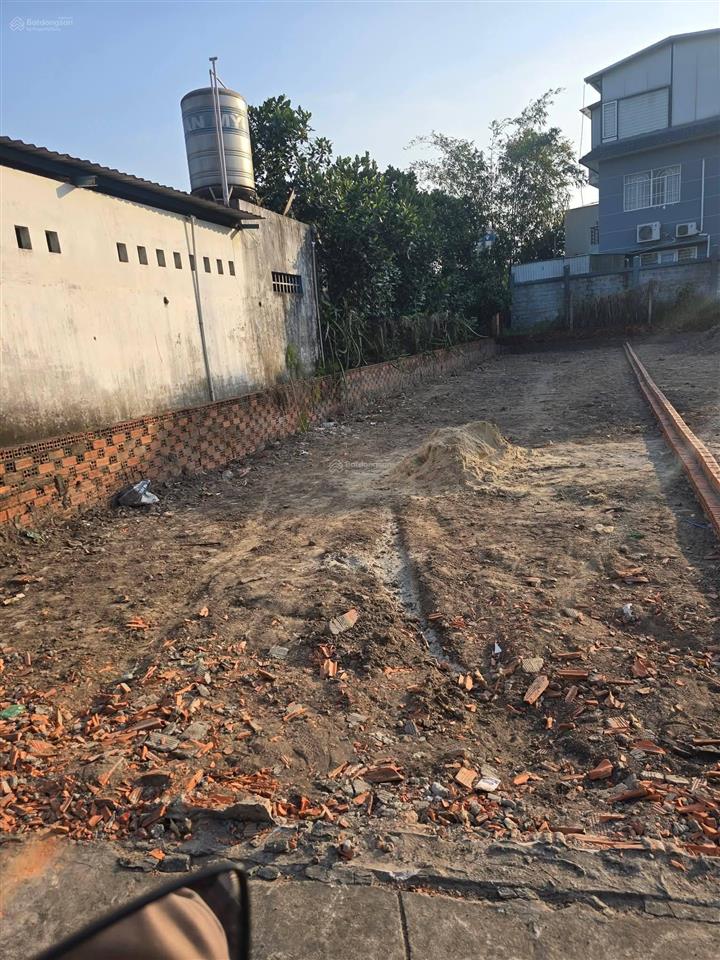 Cần tiền ra gấp lô đất ngay đường basa kdc đông đúc 162m2 1,4 tỷ sổ hồng riêng
