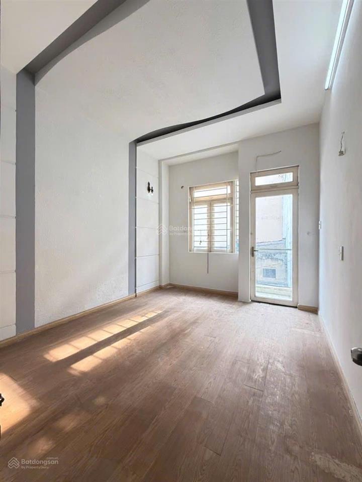 Bán nhà 4tầng5pn hẻm nhựa 5m trước nhà. sát mặt tiền lộ 8m huỳnh văn nghệ q,tân bình. nhỉnh 5tỷ