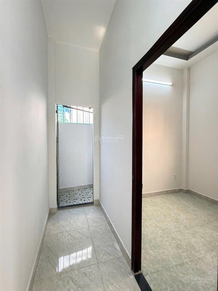 Bán nhà 4tầng5pn hẻm nhựa 5m trước nhà. sát mặt tiền lộ 8m huỳnh văn nghệ q,tân bình. nhỉnh 5tỷ
