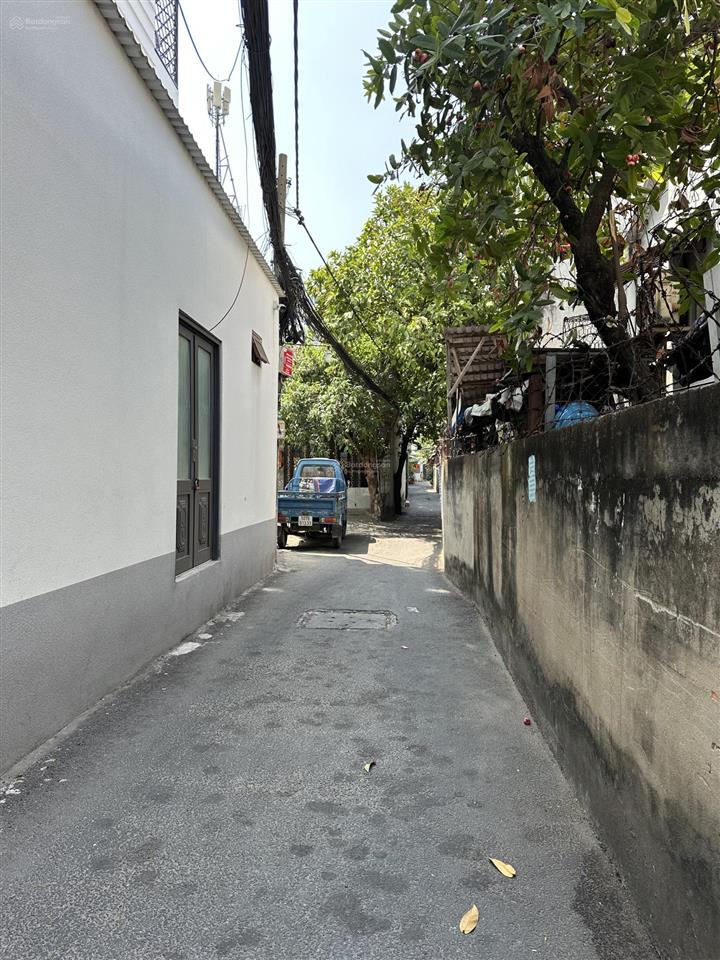 Bán nhà 54m2sổ vuôngnhà dep không lỗi xe tải nhỏ tới nhà trần thị trọngquận tân bình. nhỉn 5tỷ