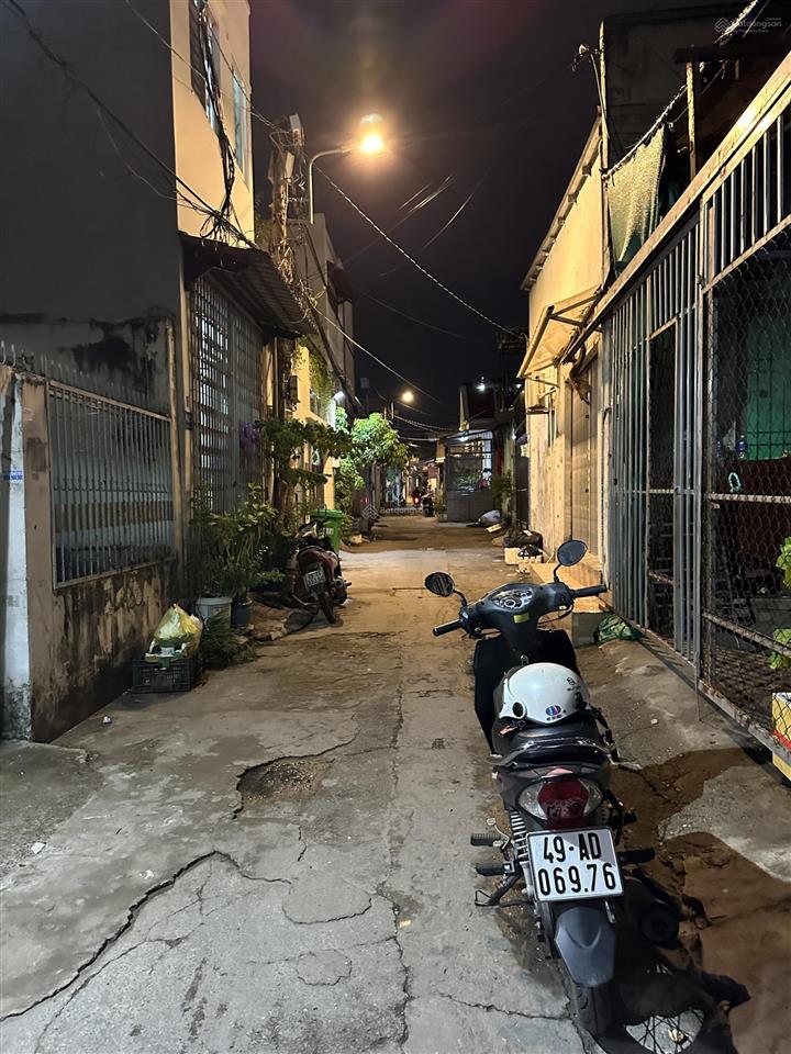 Ace ơi chậm là bay liền bán đất đẹp 68m2 hẻm oto 5m thôngtân thới nhấtquận 12 giá chỉ nhỉn 4tỷ