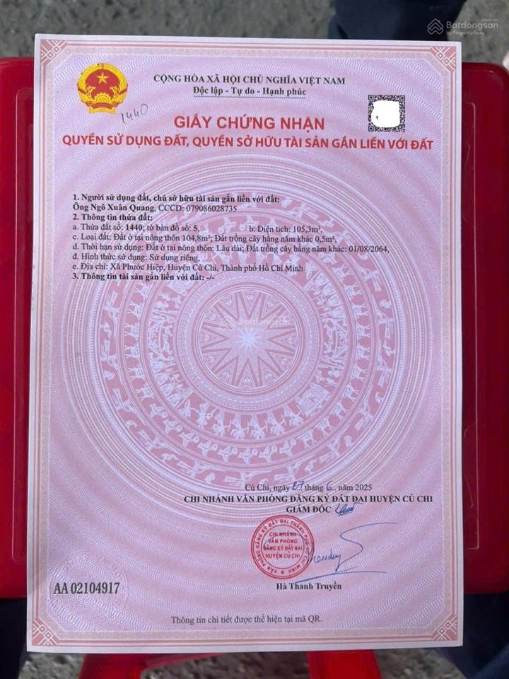 Lô đất vàng nằm ngay trên đ ba sa xã phước hiệp giá 850tr , sổ hồng riêng , đường nhựa , dt 105m2 .