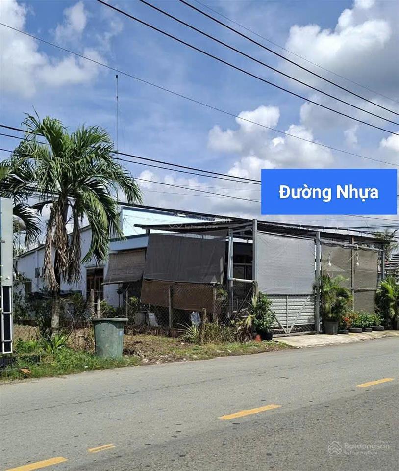 Sở hữu ngay lô đất full thổ cư nằm ngay trên đường suối lội , củ chi, dt 80m2 giá 900 triệu .