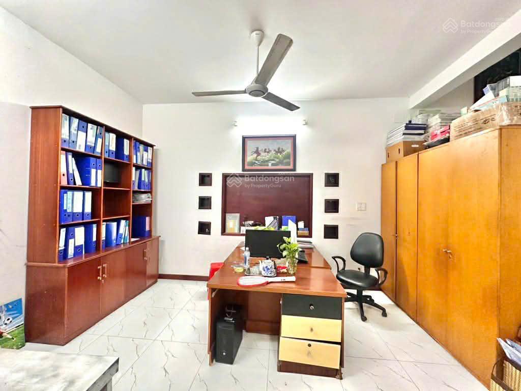 Ngộp bank bán gấp nhà đường số 27 ven sông sài gòn 100m2 3 tầng 11,6 tỷ tl