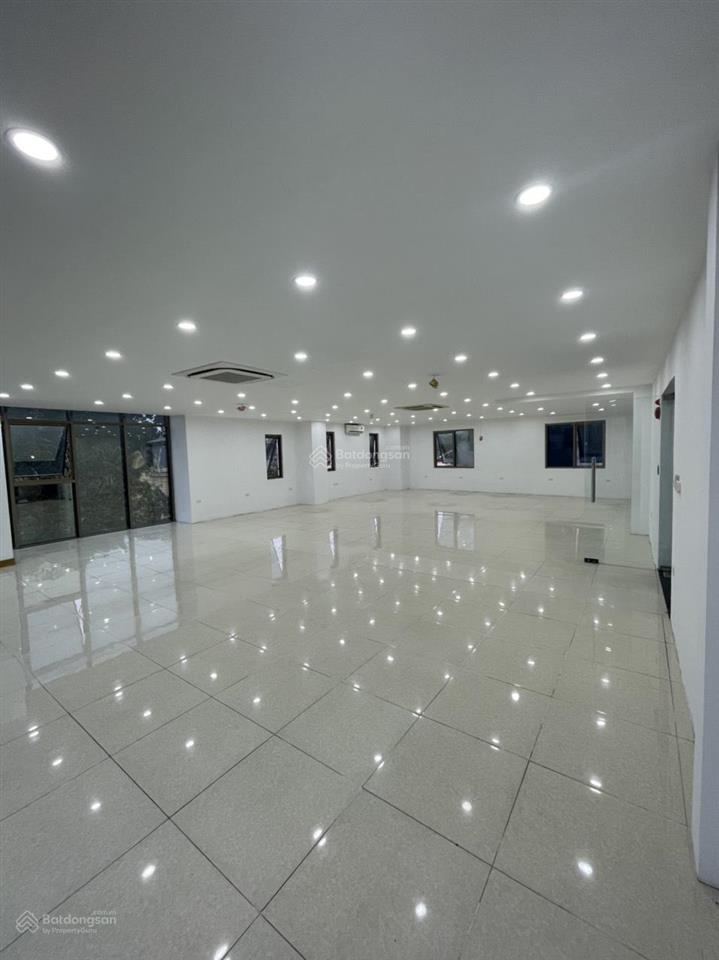 Cho thuê văn phòng, mặt bằng tại 156 kim mã, 59 triệu, 110 m2 uy tín