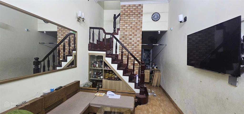 Cho thuê nhà riêng 14tr/tháng ở chính kinh, thanh xuân phù hợp để ở và kinh doanh