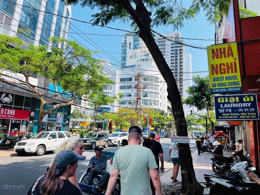 Nhà trung tâm gần biển nha trang