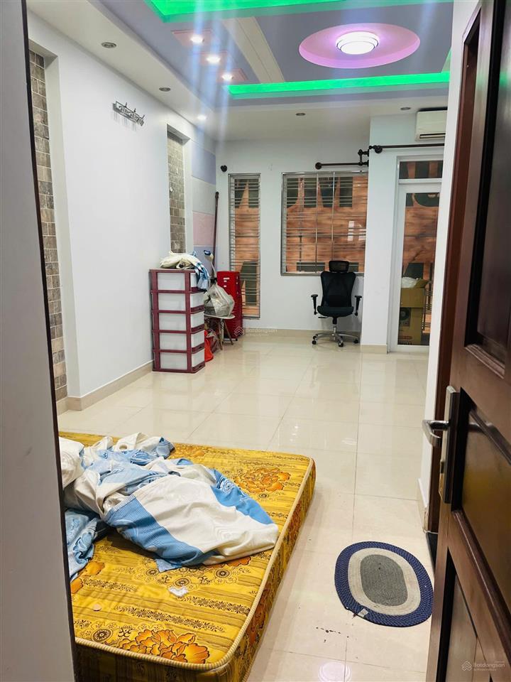 Cho thuê gấp nhà trọ 454 tên lửa, 2,8 triệu, 22,2 m2, bình tân, hcm
