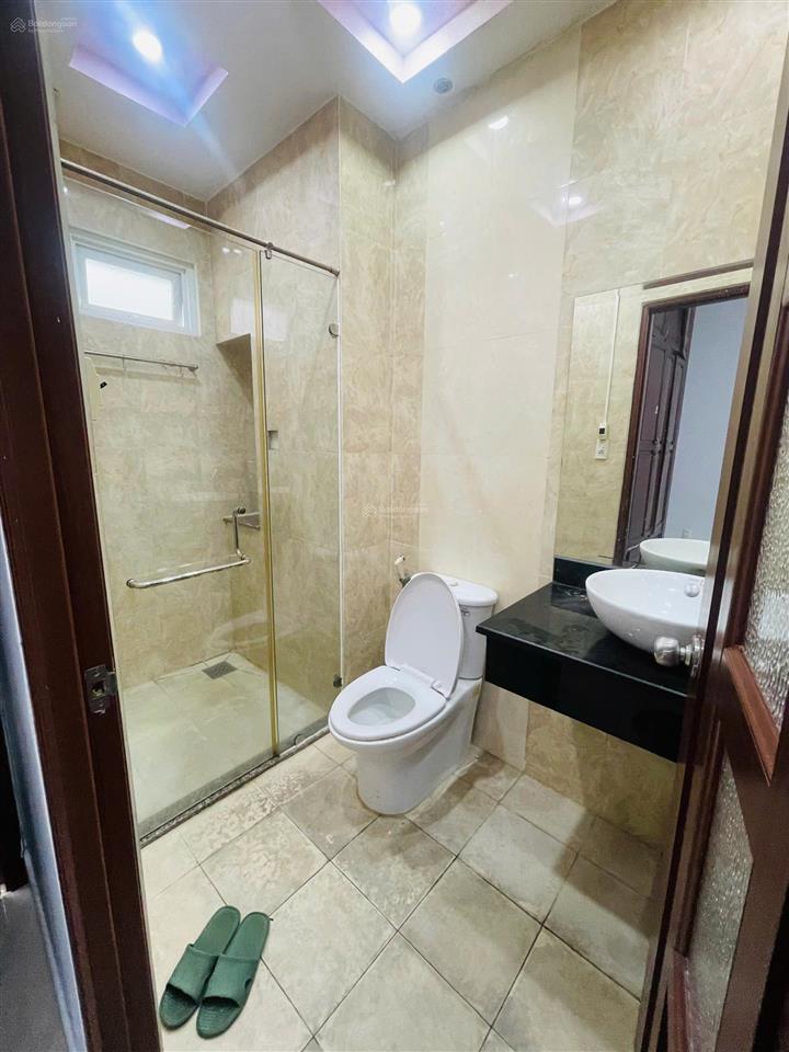Cho thuê gấp nhà trọ 454 tên lửa, 2,8 triệu, 22,2 m2, bình tân, hcm