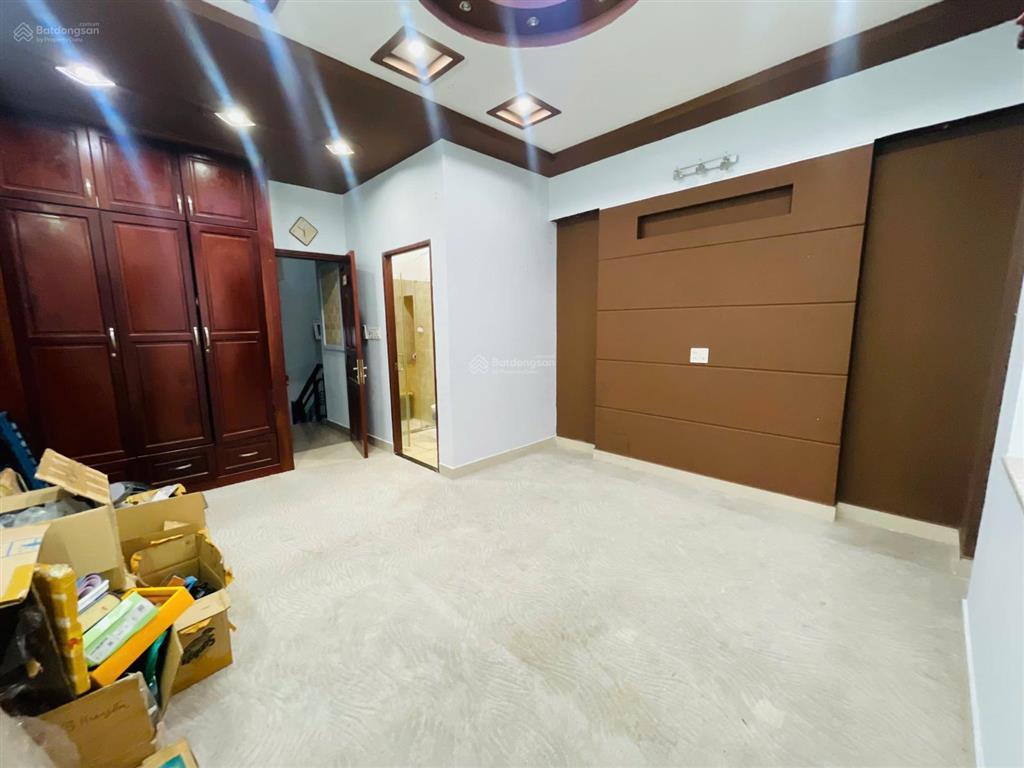 Cho thuê gấp nhà trọ 454 tên lửa, 2,8 triệu, 22,2 m2, bình tân, hcm