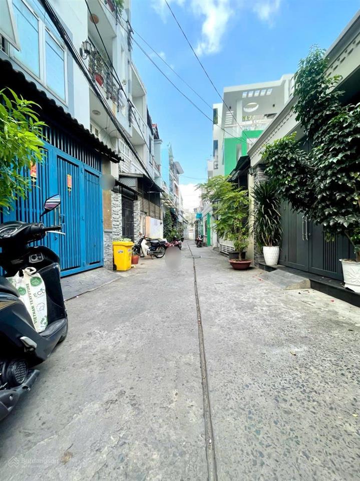 Nhà cấp 4 đẹp, 5mx22m, sát hẻm xe hơi thống nhất, nhỉnh 6 tỷ
