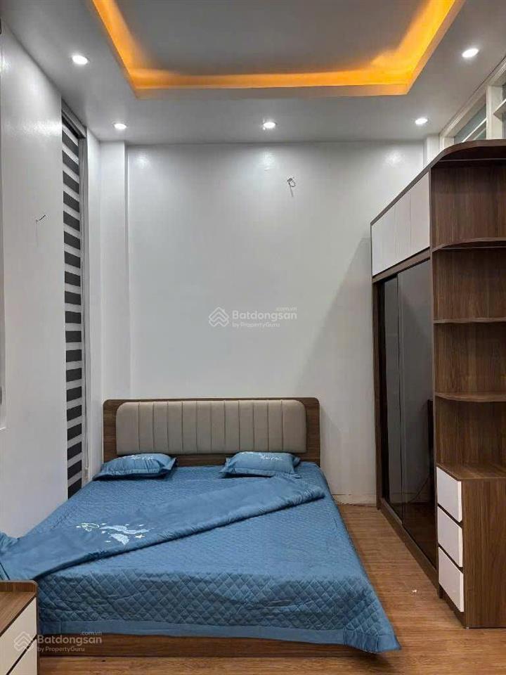 Bán nhà hồ tùng mậu 47m2 4 tầng 9.7 tỷ nhà góc 2 thoáng, ô tô vào, gần bến xe