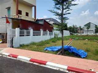 Chính chủ cần bán đất trung tâm thành phố 80m2, mặt tiền 5,37m. kinh doanh tốt. ngay sát trường c1