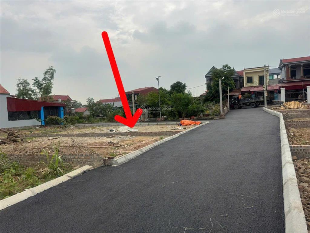 Đu đỉnh vàng, cần bán gấp mảnh đất 64m2 tại phụng châu, chương mỹ