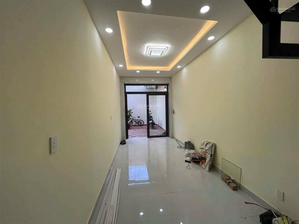 Cho thuê nhà nguyên căn khu vực lotte mart, 2pn & 2wc, cực kì rộng rãi nhà đẹp mới làm