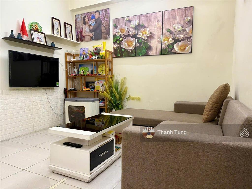 Chính chủ bán căn hộ chung cư vp5 linh đàm 60m2 thiết kế 2 ngủ 2vs đầy đủ nội thất giá 4,35 tỷ