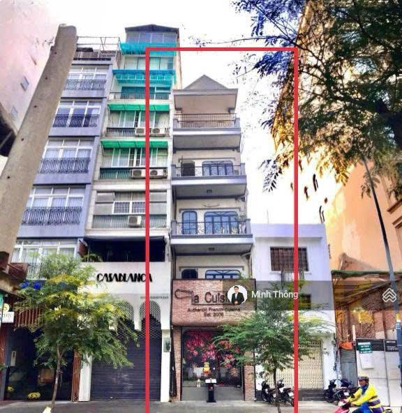 Gấp bán nhà mt 52 lê thánh tôn! dt 4,2 x 22  sàn 430m2  5 tầng hđt 3,13 tỷ giá nổi bật 95t