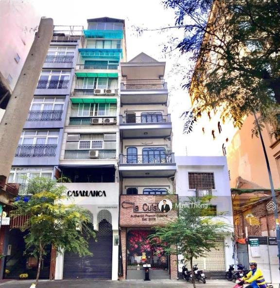 Gấp bán nhà mt 52 lê thánh tôn! dt 4,2 x 22  sàn 430m2  5 tầng hđt 3,13 tỷ giá nổi bật 95t