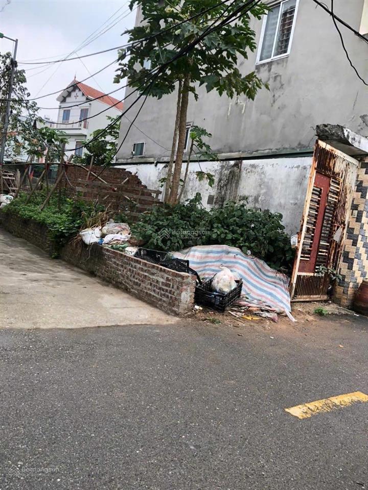 Do cần tiền gấp lấy vốn làm ăn, vợ chông em quyết định bán lô đất 0949 548 ***