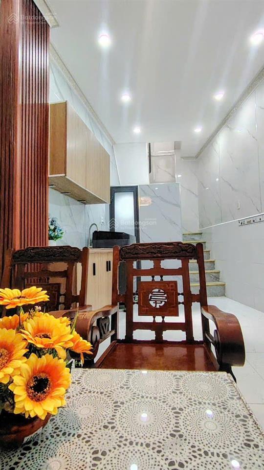 Chính chủ cần bán nhà duy tân , phường 15 , phú nhuận, dt 13m2 giá 2,79 tỷ ,nhà 2pn , pháp lý chuẩn