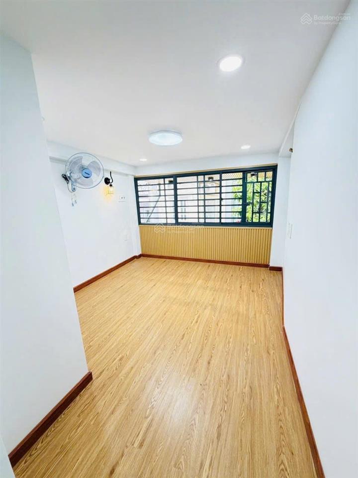 Bán căn nhà xây mới 100% trung tâm quận 10  trục vip tô hiến thành  giá tốt chỉ 2,88 tỷ tl