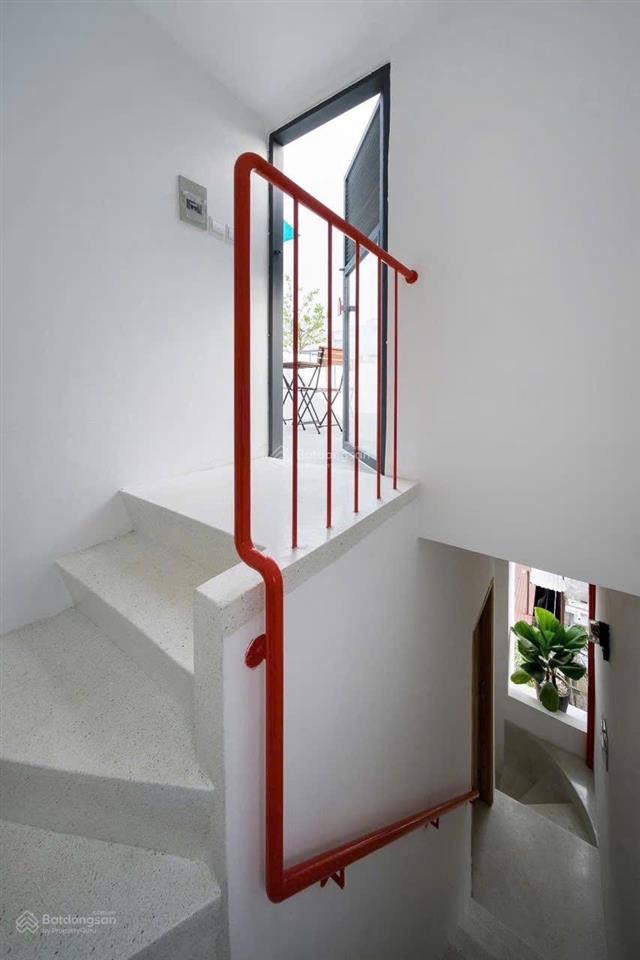 Nhà 5 tầng tô hiến thành p15 q10 36m²4 chdv full nội thất dòng tiền 30tr/tháng chỉ 6.8 tỷ