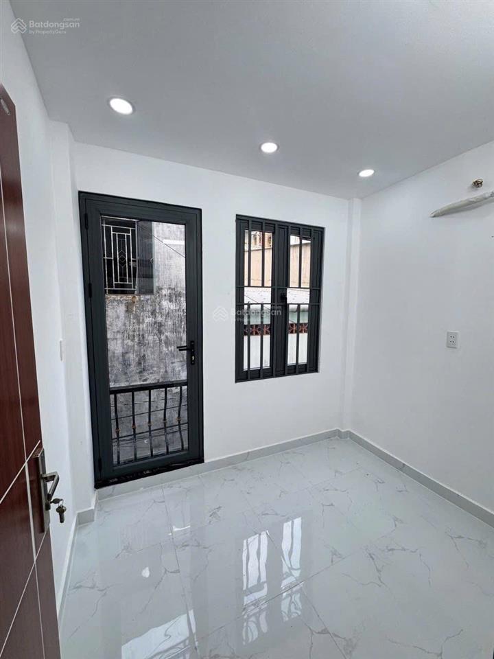 Chỉ 3.05 tỷ  bình trị đông 40m2 1trệt 1lầu 2wc 2pn sổ hồng riêng pháp lý chuẩn nhà mới 100%