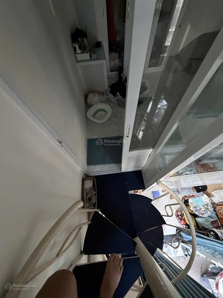 Nhà nhỏ kênh 26/3, 3 tầng 16m2 giá 2.75 tỷ sổ hồng riêng pháp lý chuẩn hoàn công đủ