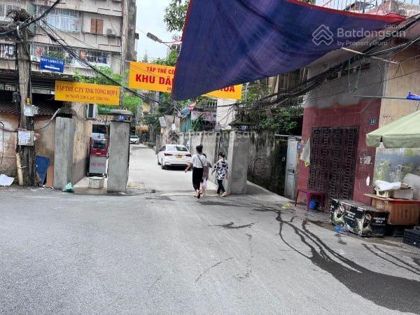 Chính chủ bán khu tập thể công ty xuất nhập khẩu tổng hợp 1 nằm tại số 20 ngõ 230 đường lạc trung