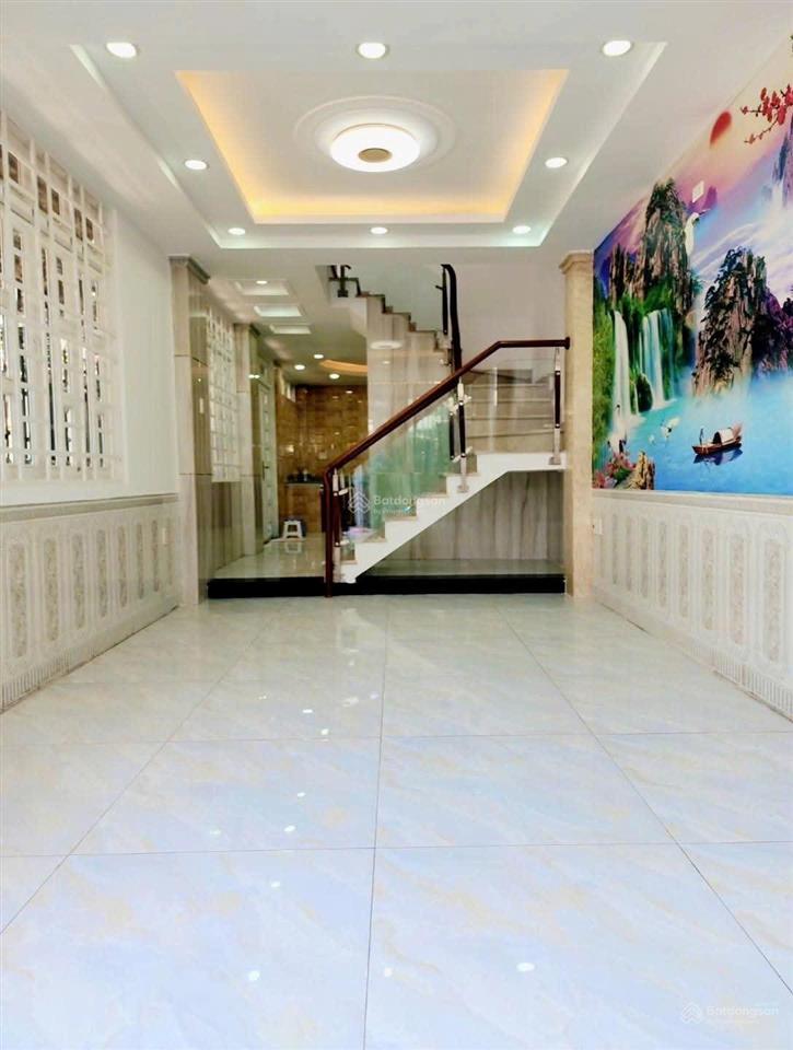 Trần thánh tông  dt 76m 5x15.1  8tỷ phường 15 tân bình