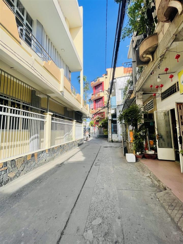 Bán nhà riêng, 72m2 . hxh 12t, đất thánh p6 tân bình, hcm .